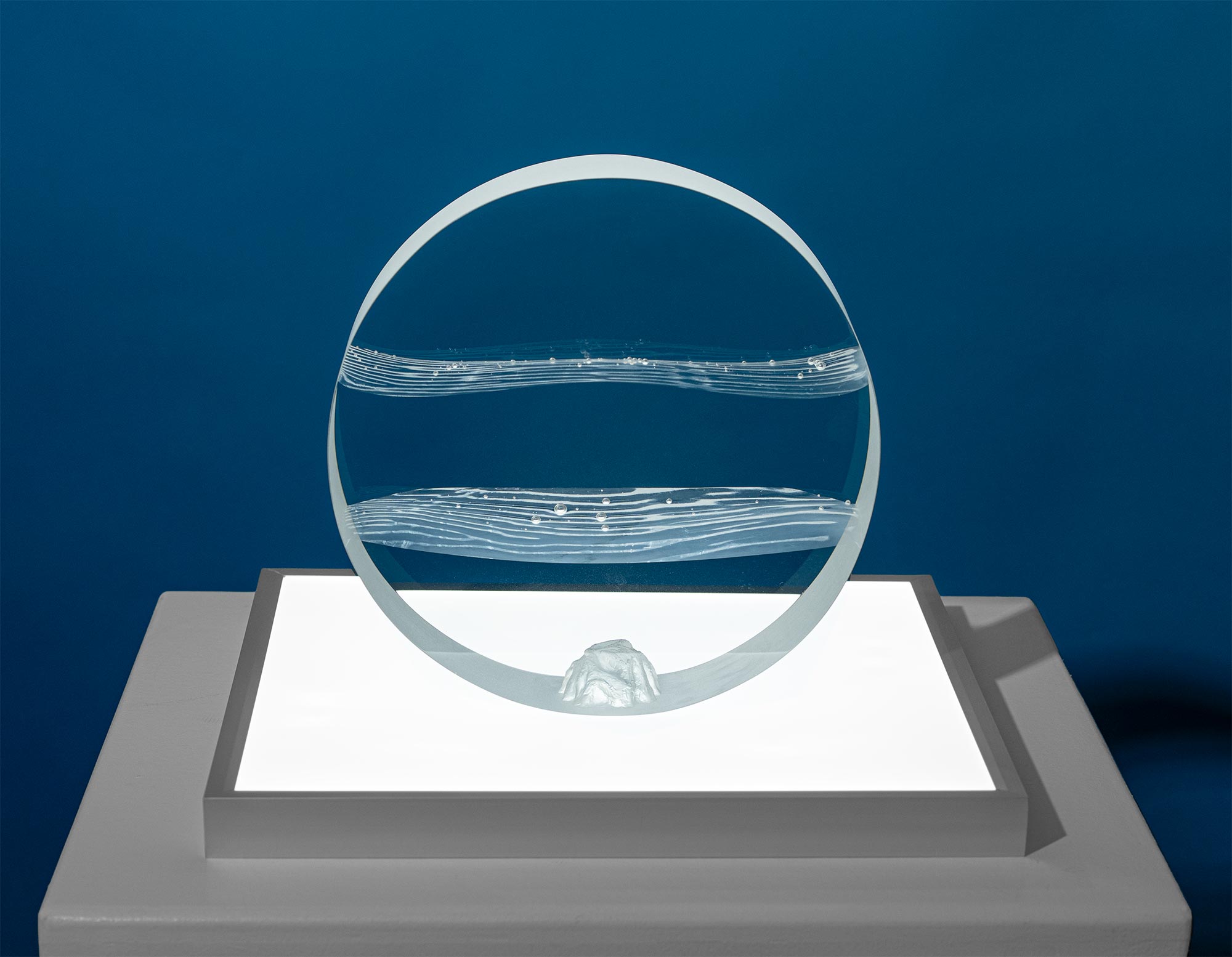 Echo glass sculpture